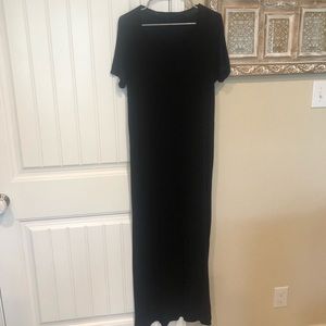 Double slit maxi dress😍